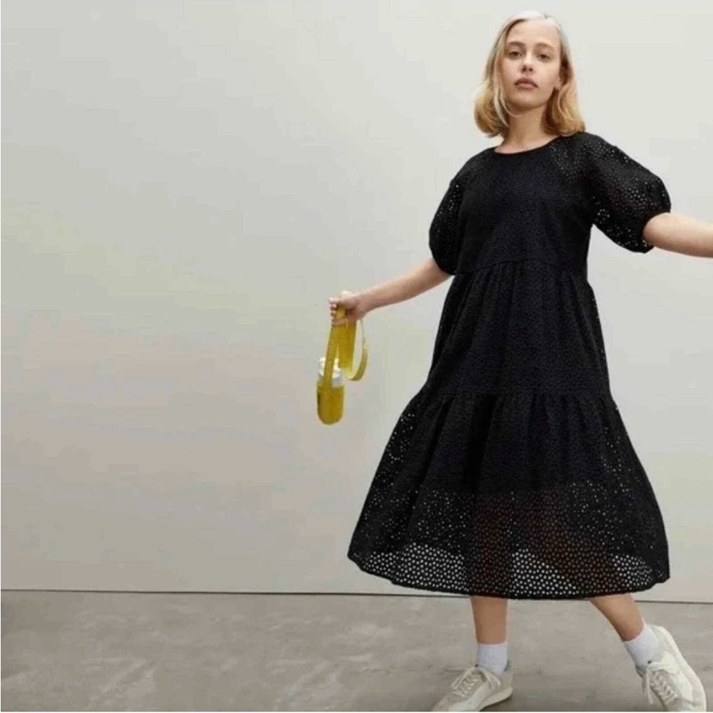 Everlane The Tiered Eyelet Dress Black Midi Size XSmall(k11)